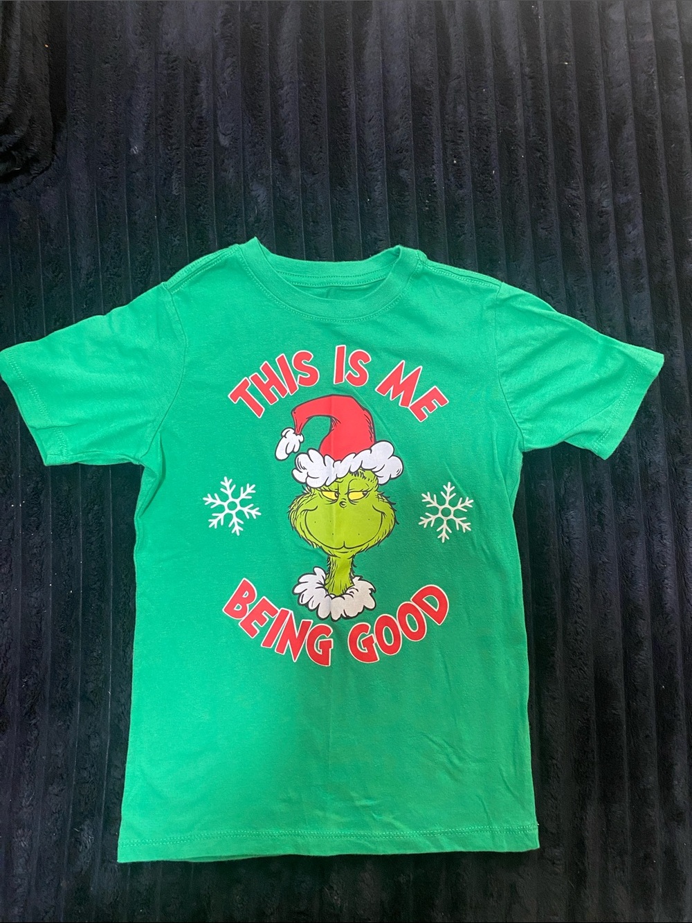 Green Kids' Grinch Holiday Tee - "This Is Me Being Good"